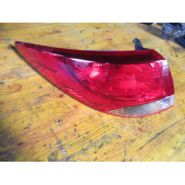 HECKLEUCHTE LINKS AUSSEN, HYUNDAI ix35 (TUCSON 11) 4WD