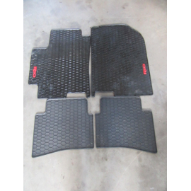 KOMPLETT SET GUMMI FUSSMATTE, KIA RIO (YB)