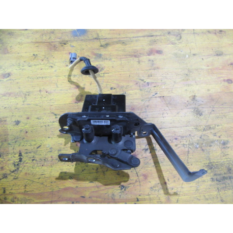 STELLMOTOR LINKS MOTORHAUBE, KIA SORENTO (XM) 2,2 CRDi 4WD