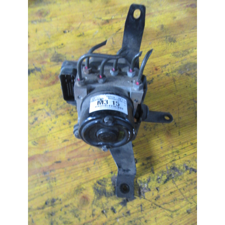 ABS BLOCK M3 15, HYUNDAI TUCSON 2,0 CRDi VGT (JM)