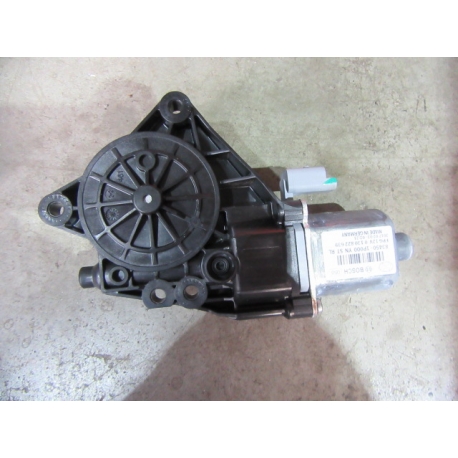 FENSTERHEBERMOTOR LINKS HINTEN, HYUNDAI IX20