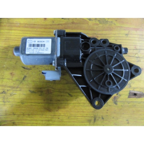 MOTOR SEITENSCHEIBE RECHTS VORNE, HYUNDAI i30 / i30CW (FD)