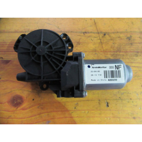 MOTOR FENSTERHEBER LINKS HINTEN, HYUNDAI SONATA 2,4 (NF)